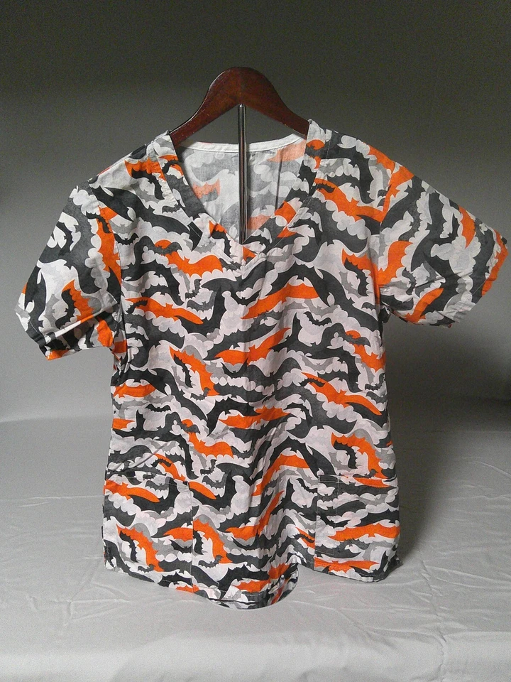 Halloween/Christmas Set of 3 Women's Scrubs L - Image 3 of 4