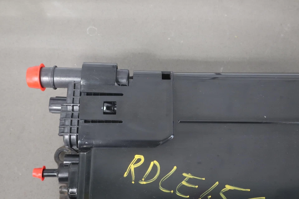 Bote de vapor evaporador Lexus GX460 0-21 (77740-35520) 113 K millas Foto 2 de 4