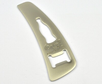 Coca-Cola Coke Metall Flaschenöffner Bottlle Opener Öffner Flaschen Design