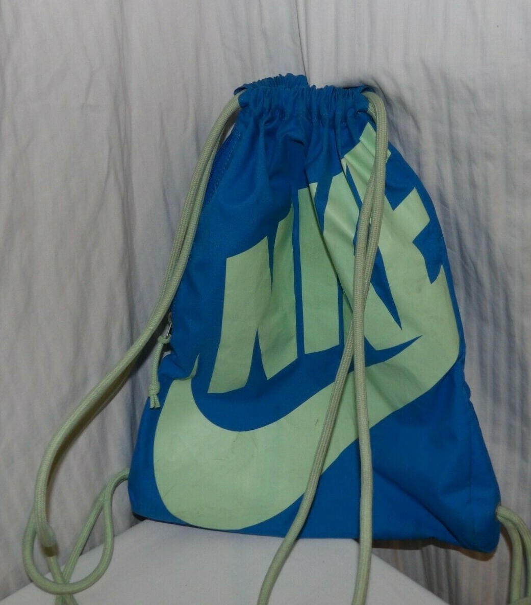 turquoise nike bag