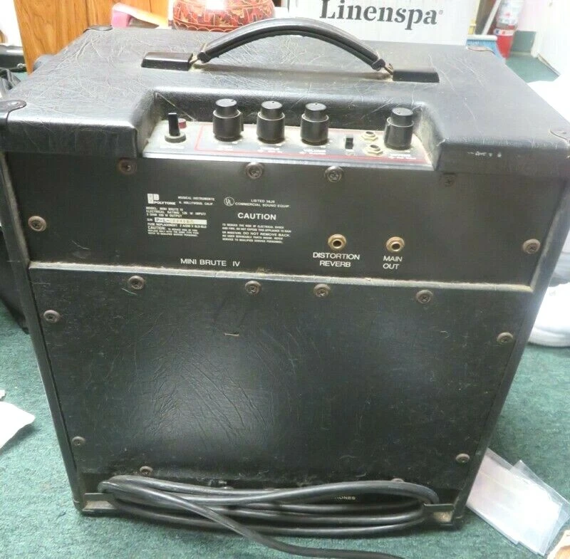 Guitar Polytone Black  Mini Brute Amplifier 17"W, 18"H, 10" Depth 100W - Image 3 of 4