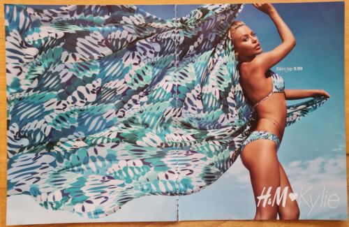 2007 H&M - KYLIE MINOGUE original magazine print AD womens FASHION swimwear LEGS - Picture 1 of 1