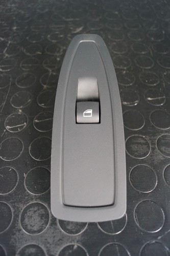 BMW 1er F20 F21 3er F30 4er F32 F33 Schalteinheit Fensterheber rechts 9208107 3