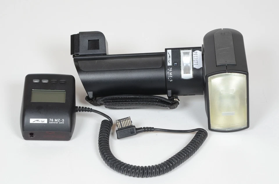 Metz Flash 76 MZ 5 con 2 batterie da rigenerare - Immagine 2 di 3