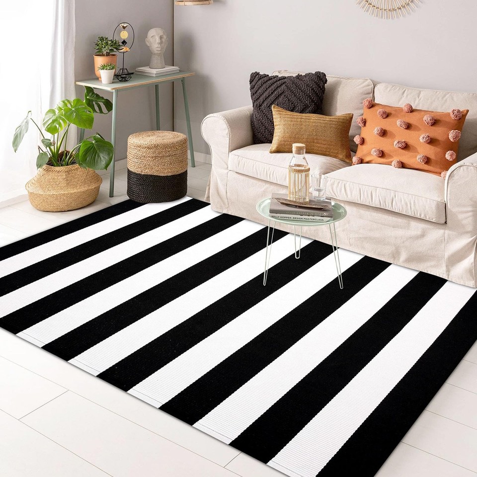 3x5 Black And White Rug