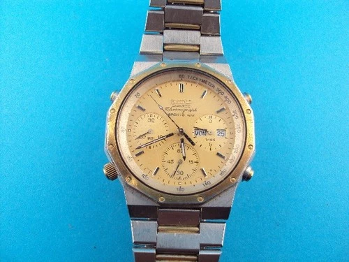 VINTAGE SEIKO CHRONOGRAPH SPORTS 100--TWO TONE--TICKS BUT NEEDS REPAIR