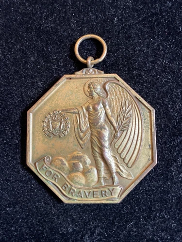 RARE Vintage 1950 Military Korean War City of Philadelphia Bravery NAMED Medal
