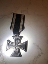 Original Eisernes Kreuz 2. Klasse 1914 mit Hersteller  EK2  mit Urkunde (Kopie)
