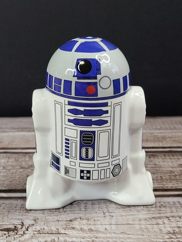 Star Wars Disney R2-D2 And R2-Q5 Droid Salt And Pepper Shakers Ceramic 2013 - Picture 2 of 14