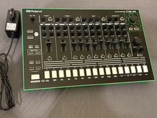 Roland Aira TR 8 Drumcomputer Drum Machine Rh...