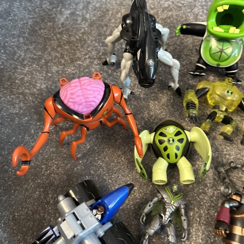 Ben 10 Figures Collectable Bundle Lot Of Figures X31 - Picture 11 of 19