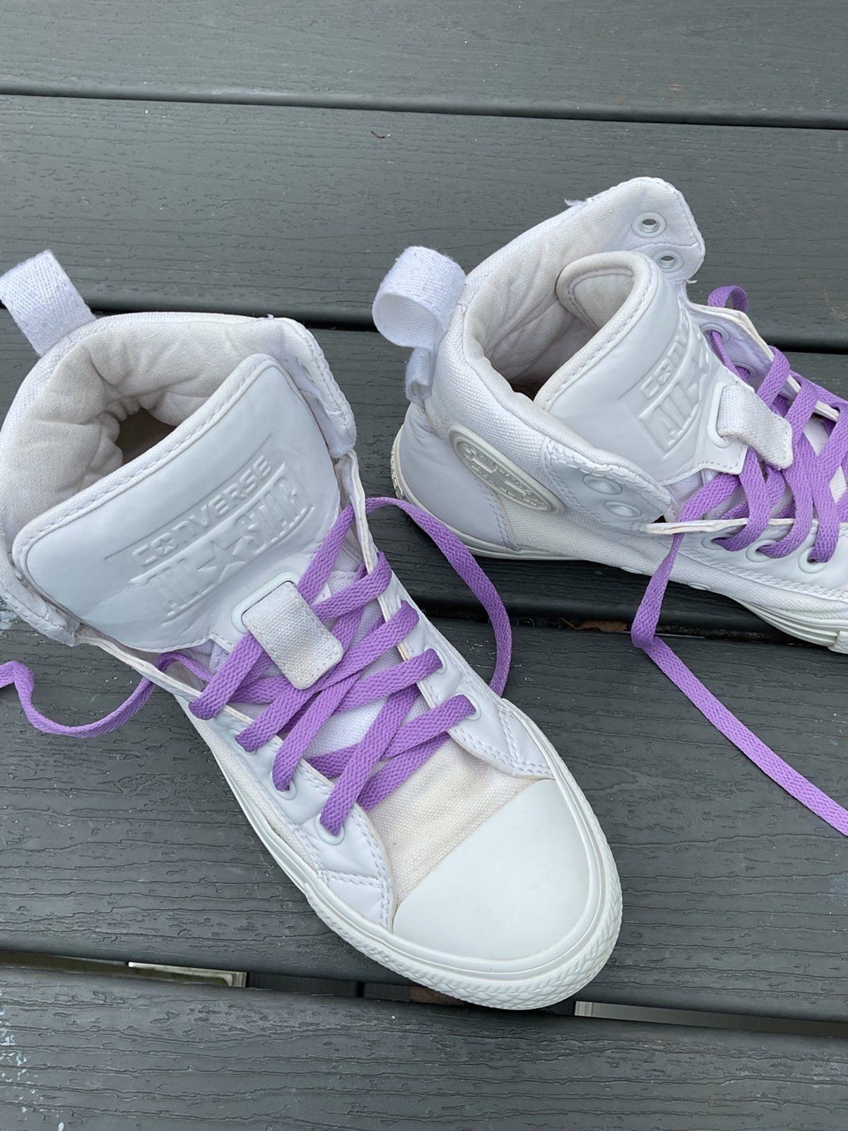 Converse Chuck Taylor All Star Hi Top Shoes Men’s 6/ Women’s 8 thumbnail 2