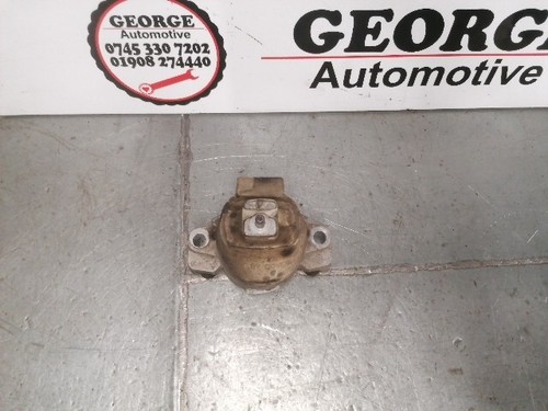 JAGUAR XF X260 2.0D 2015 - 2019 ENGINE MOUNT BRACKET GX63-6A003-LB - Picture 2 of 7
