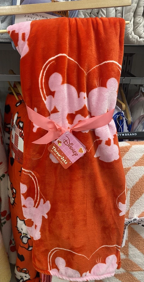 Disney Mickey & Minnie San Valentín Silueta Beso Tiro Manta 60”x70” Rojo Foto 2 de 4