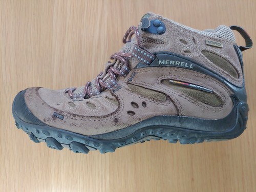 merrell chameleon boots