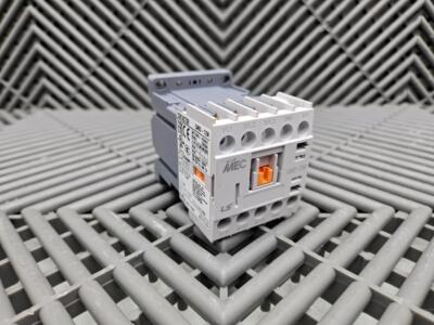 LS Electric GMD-12M Contactor 20 A, 7.5 HP, 690V AC Coil, 3-Pole