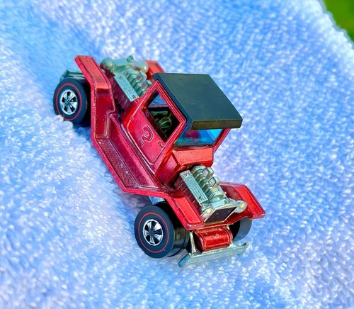 Vintage Hot wheels REDLINE 1971 Tough Red T-4-2