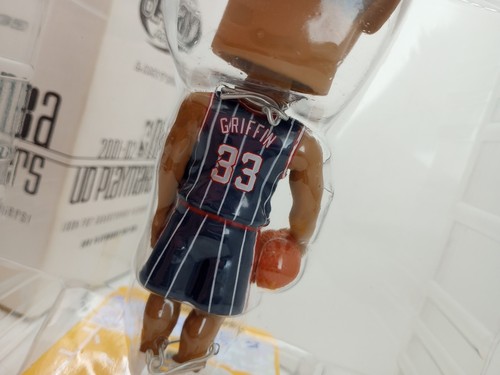 Upper Deck 2001-2002 NBA Limited Playmakers Eddie Griffin Bobblehead AUTOGRAPHED - Picture 7 of 16