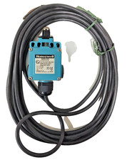 *new no box* HONEYWELL GXE51C Snap Action Limit Switch