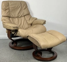 Ekornes Stressless Large RENO "Sand" Leather Swivel Recliner Chair & Ottoman