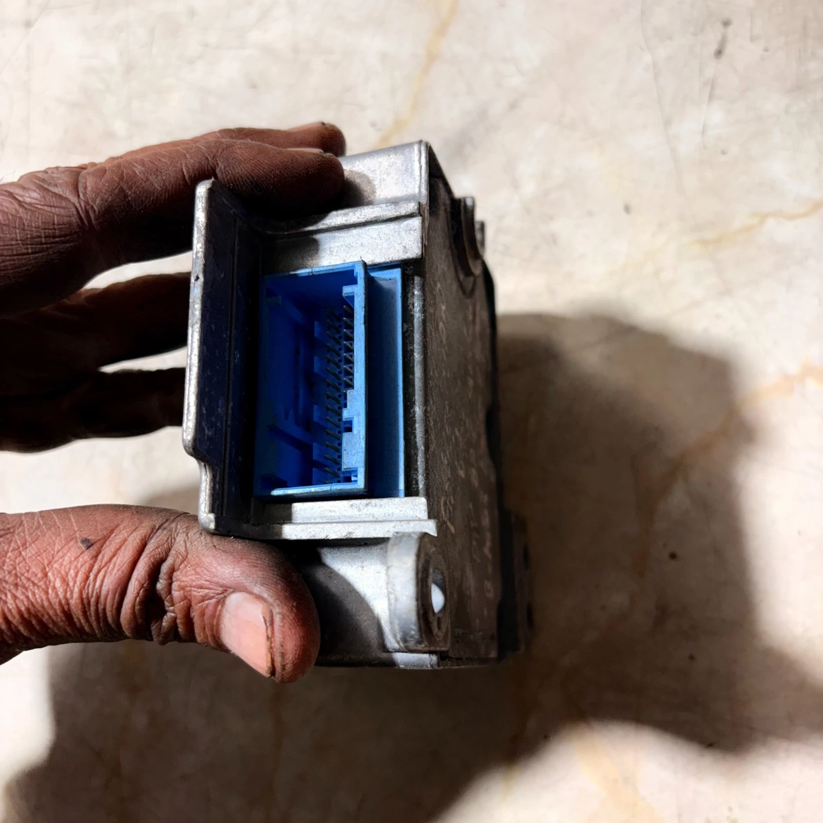 Vauxhall Astra G airbag SRS module blue connector