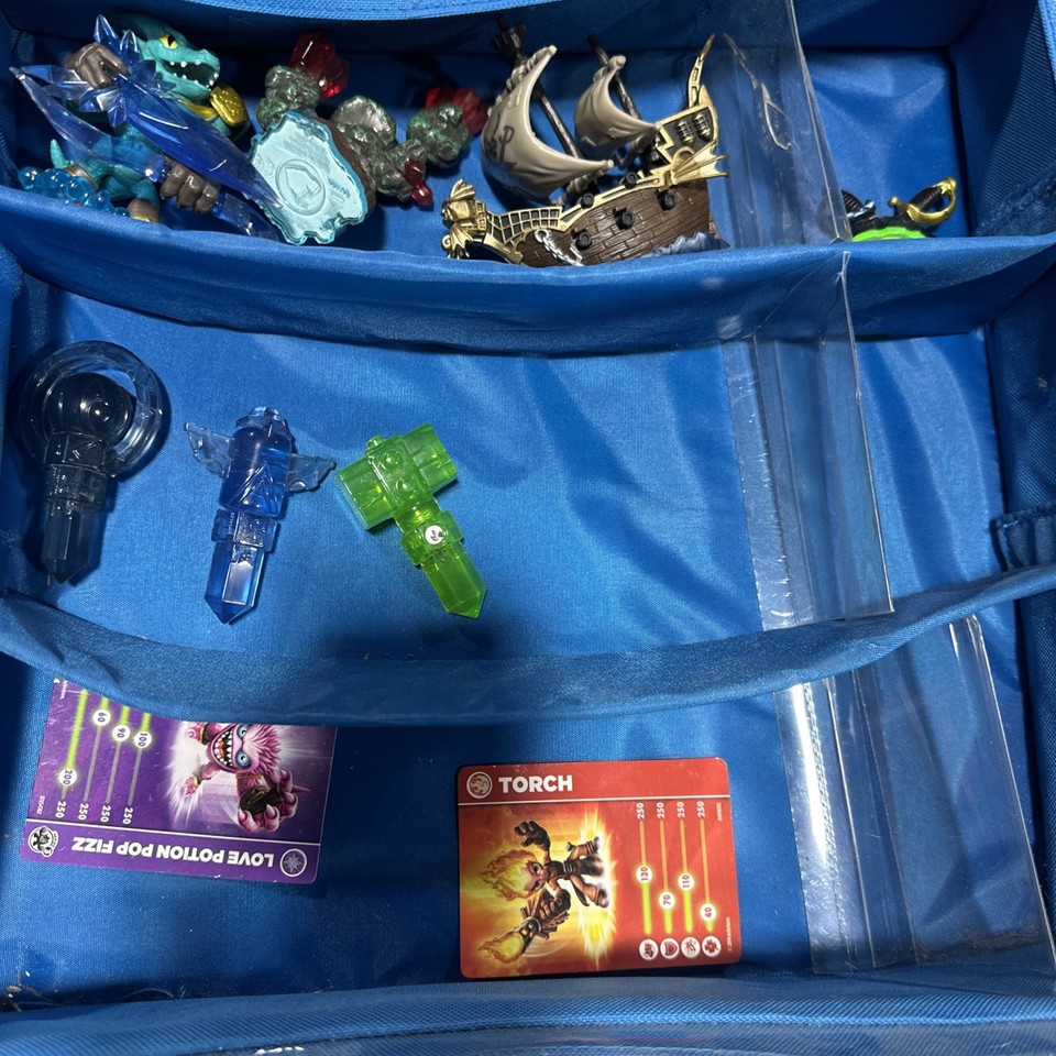 Skylanders Lot Spyros Giants Trap Team 20 Figures With Accessories ...