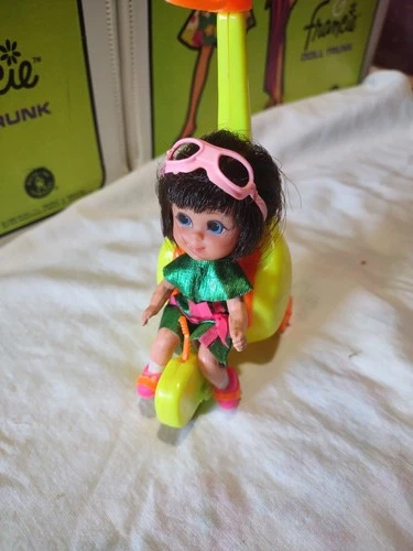 1968-70 Little Kiddle Harriet Helididdle #3768 Goggles Helicopter Skediddler