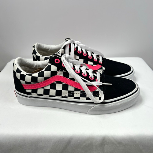 VANS Old Skool Customs Low Top Lace Up Sneaker Hot Pink Women’s 8, Men’s 6.5
