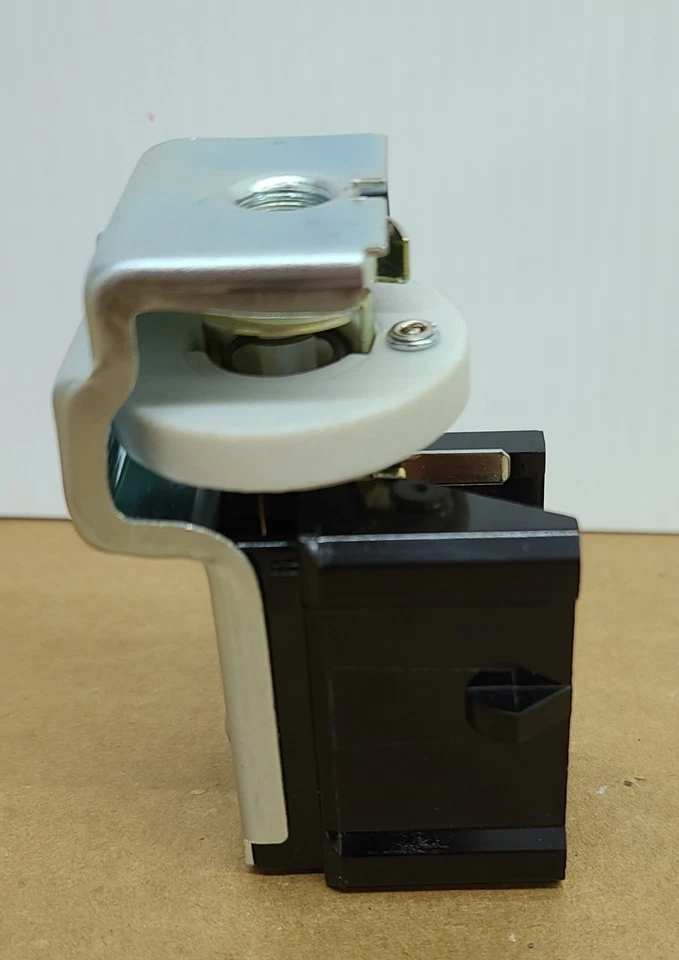 Interruptor de faros de 9 terminales E7TZ-11654A para camioneta Ford Ranger serie F Foto 2 de 4