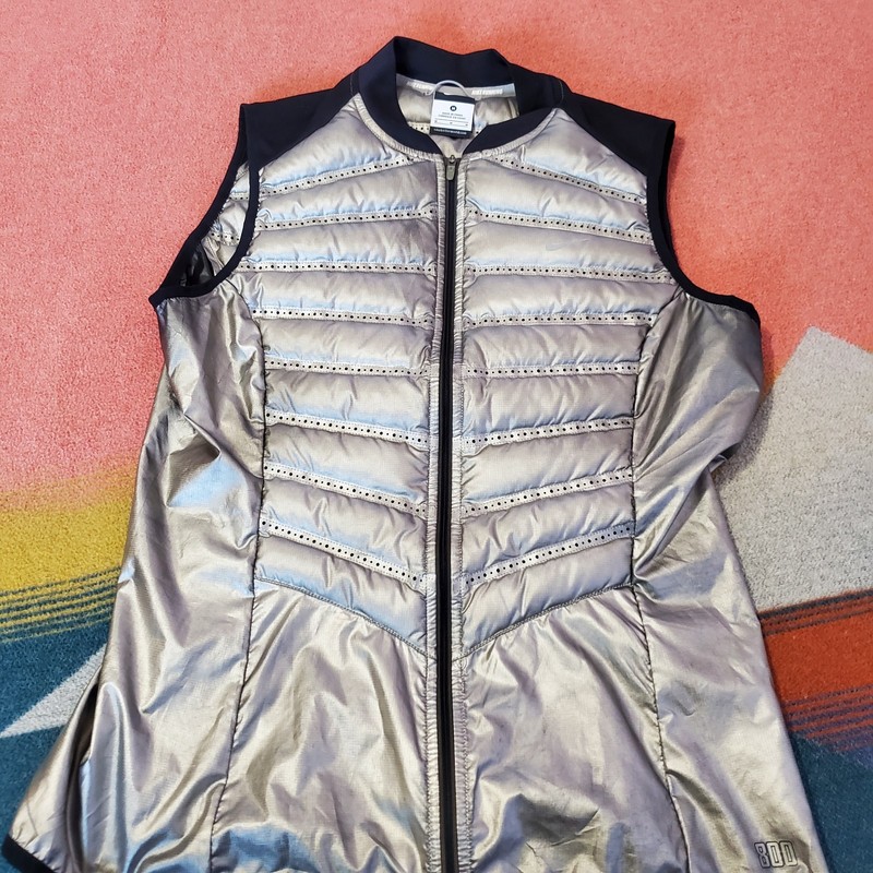 Nike Running Vest Gray M Front Zipper Back Zipper Pocket For Phone Light Weight 