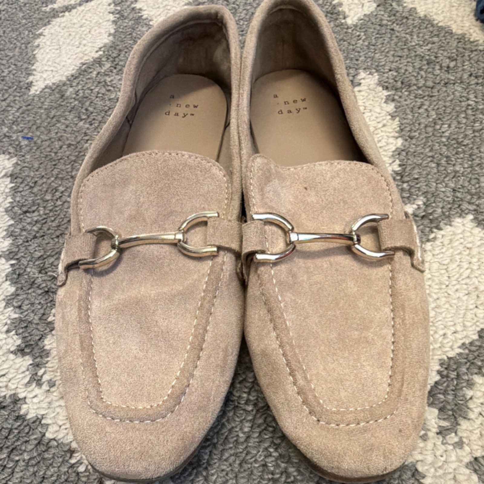 A New Day Women's Beige Suede Loafer Flats Slip-On Round Toe Metal Bit 7.5M