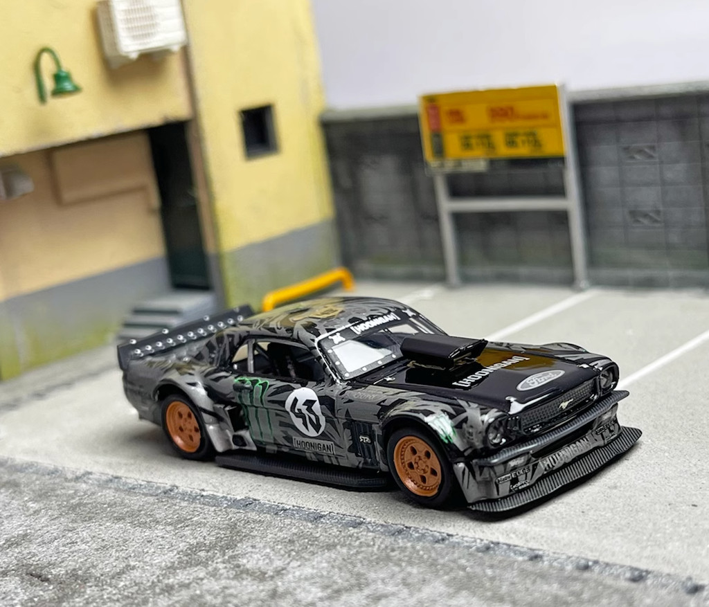 SW 1:64 1965 MUSTANG Hoonicorn RTR LA Sports Model Diecast