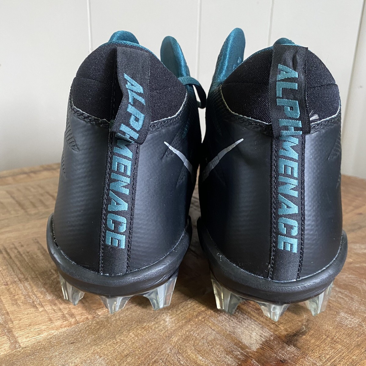 Nike Alpha Menace Elite Size 13 Football Cleats Philadelphia 
