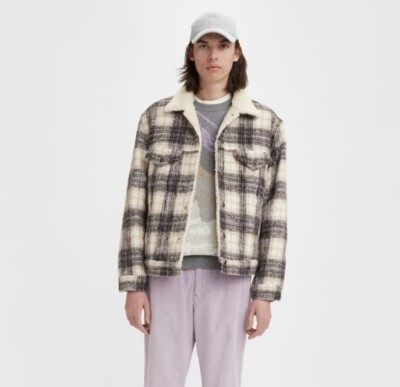 Levi s Premium VINTAGE RELAXED FIT SHERPA TRUCKER JACKET Plaid $148 NWT XS