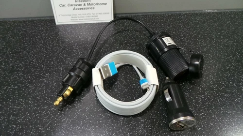 BMW/TRIUMPH MOTORRAD 12V HELLA DIN CIG STECKER STECKER STECKER ADAPTER USB 2m iPhone LEAD