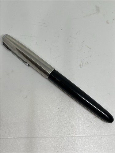 Rare Vintage & Popular Parker 51 Fountain Pen Black & Chrome