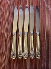 5 Wm Rogers JUBILEE IS Silver Plate Wm Rogers Mfg Co Dinner Knives 9-1/8”