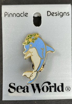 Vintage 1988 Sea World Dolly Dolphin Pinnacle Designs Lapel Hat Pin Back 