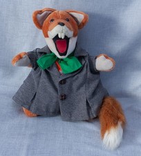 Hasbro Basil Brush 2001 Talking Plush Fox Vintage 13 Inch Working collectable .