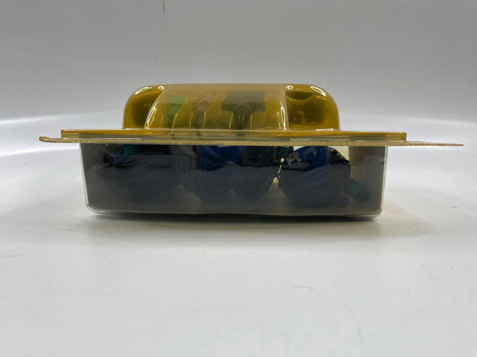 Belkin 4 Port PS/2 KVM Switch Steuerung von 4 Computern Vintage Neu - Bild 3 von 3