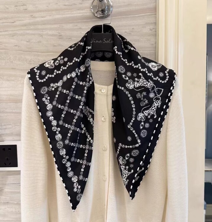 New Spring Boutique Jacquard Mulberry Silk Black Printed Scarf 25 Inches