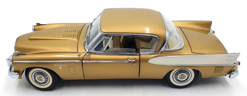 Signature 1/18 Scale Diecast 21125D - 1958 Studebaker Golden Hawk - Gold - Image 4 of 4