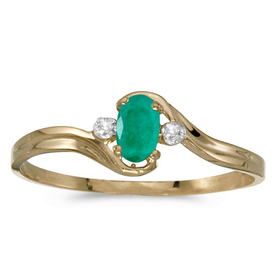 Ring 14 Karat Gelbgold ovaler Smaragd und Diamant
