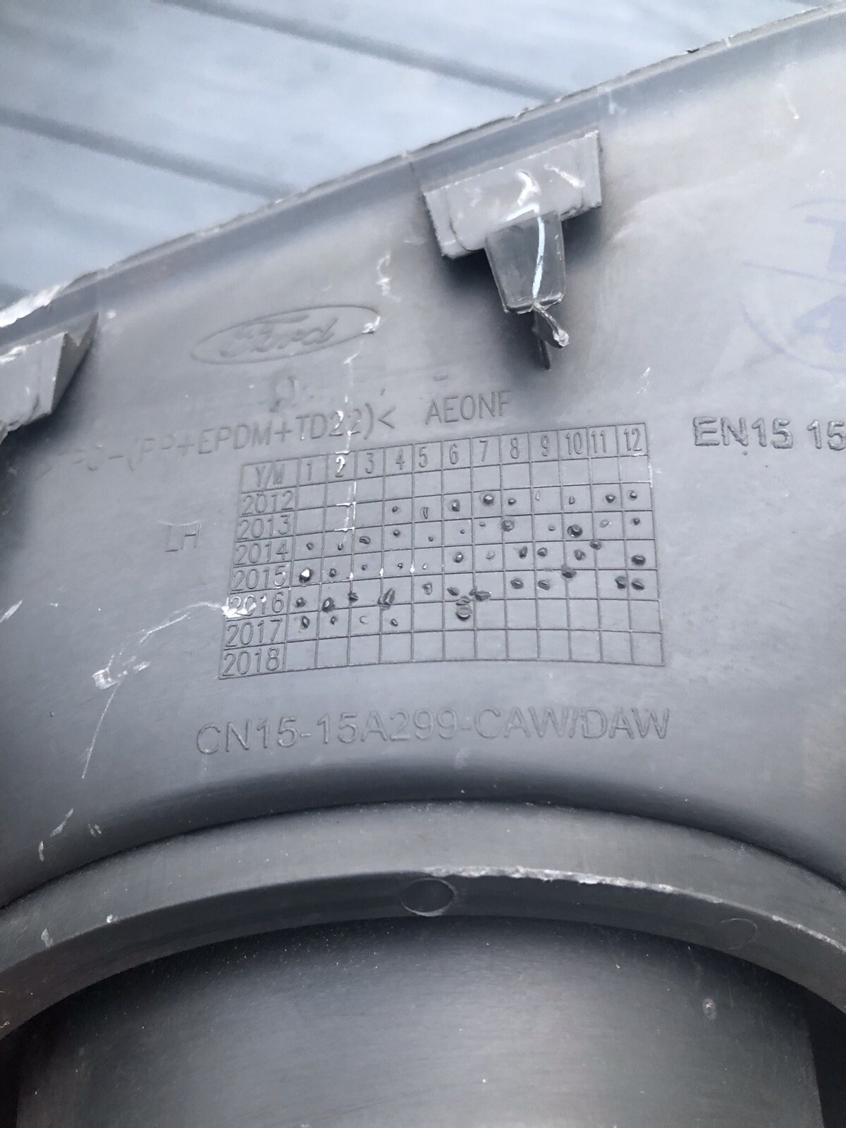 FORD ECOSPORT PASSENGER SIDE FRONT FOG LIGHT GRILL CN1515A299CAW GENUINE eBay