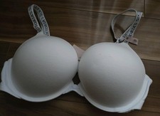 NWT Victoria's Secret bombshell add 2 cups T-Shirt padded bra White 36C push up