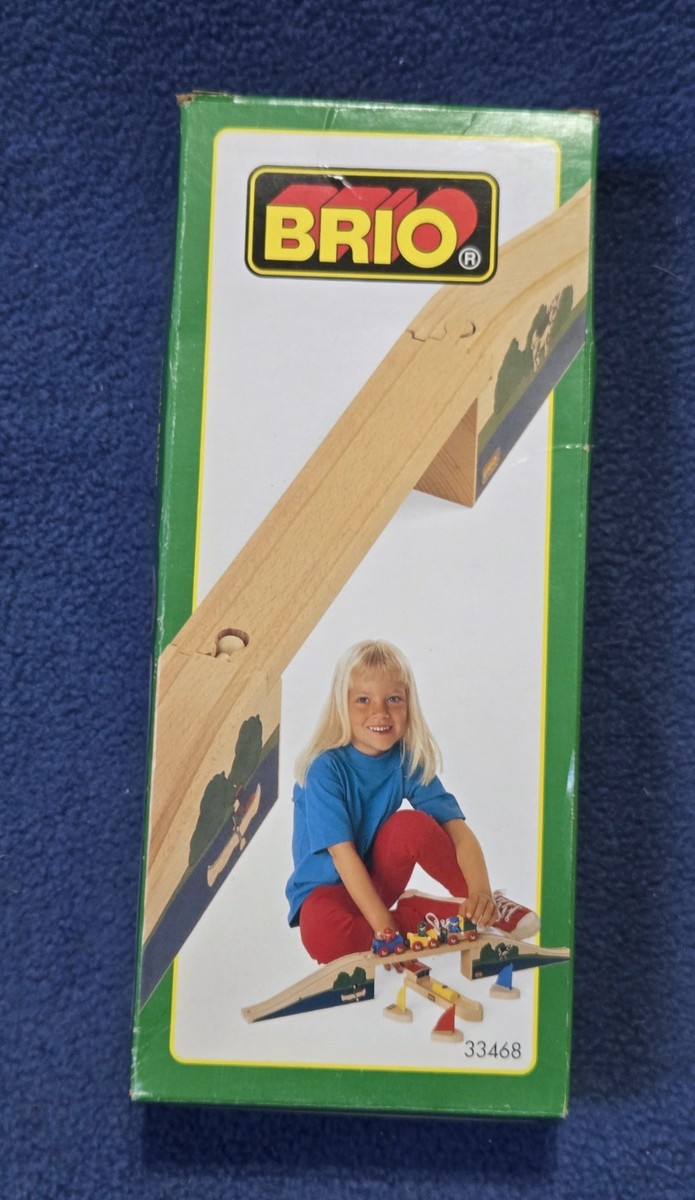 Brio Wooden Railway / Train Vintage Scenic Bridge (1997) #33468