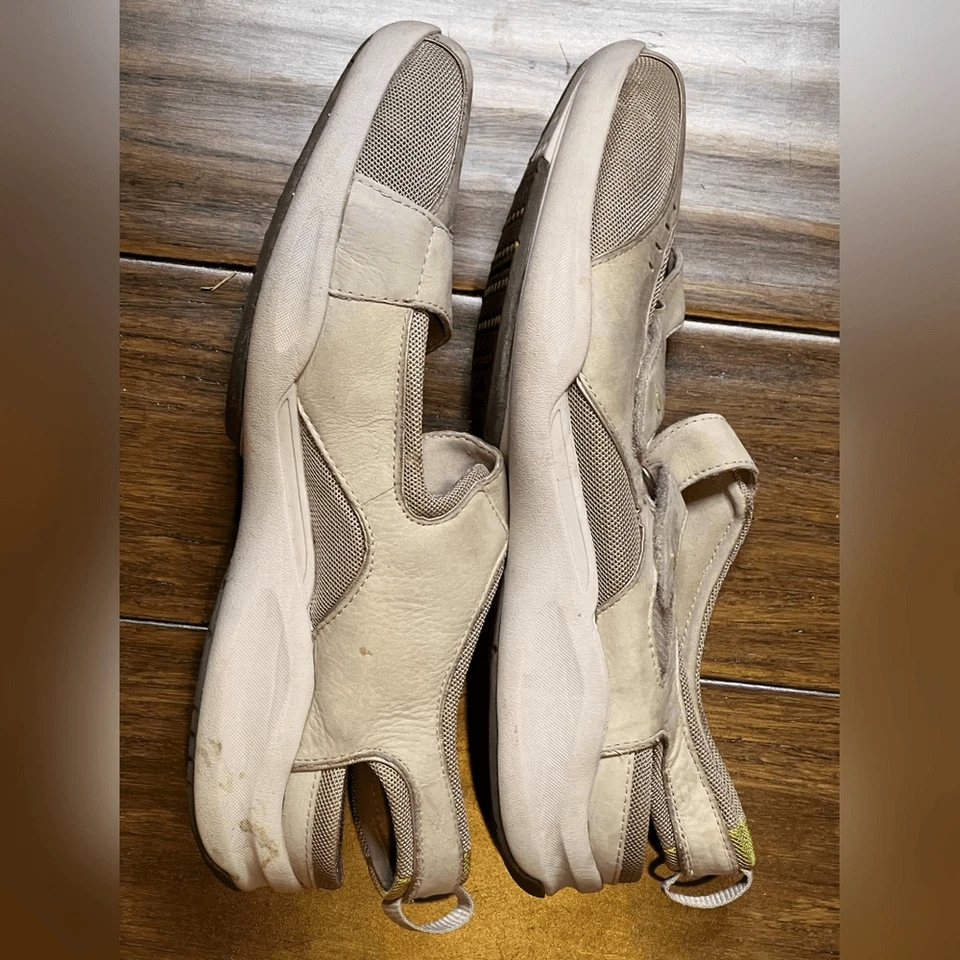 Zapatos Clarks Wave - Talla 10 $110 Foto 3 de 4