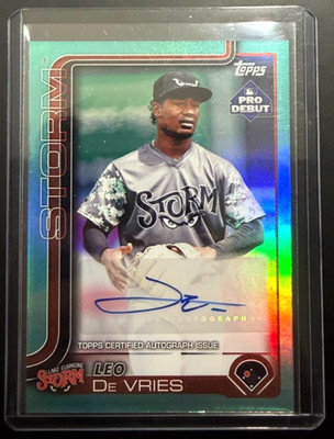 LEO DE VRIES 2025 Topps Pro Debut Aqua Foil Auto #PD-17 9/75