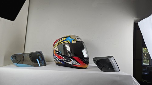 Casco completo réplica SHOEI X-14 Norick Abe usado pequeño - 3 pantallas - Imagen 2 de 13