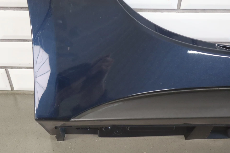 Fiat 124 Spider Abarth 19-20 derecha basculante moldeado faldón lateral yegua azul PHB Foto 4 de 4